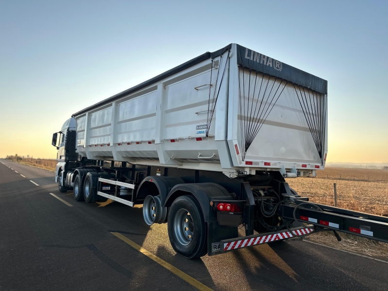 Rodocaçamba Randon 2020 Branco Revisado